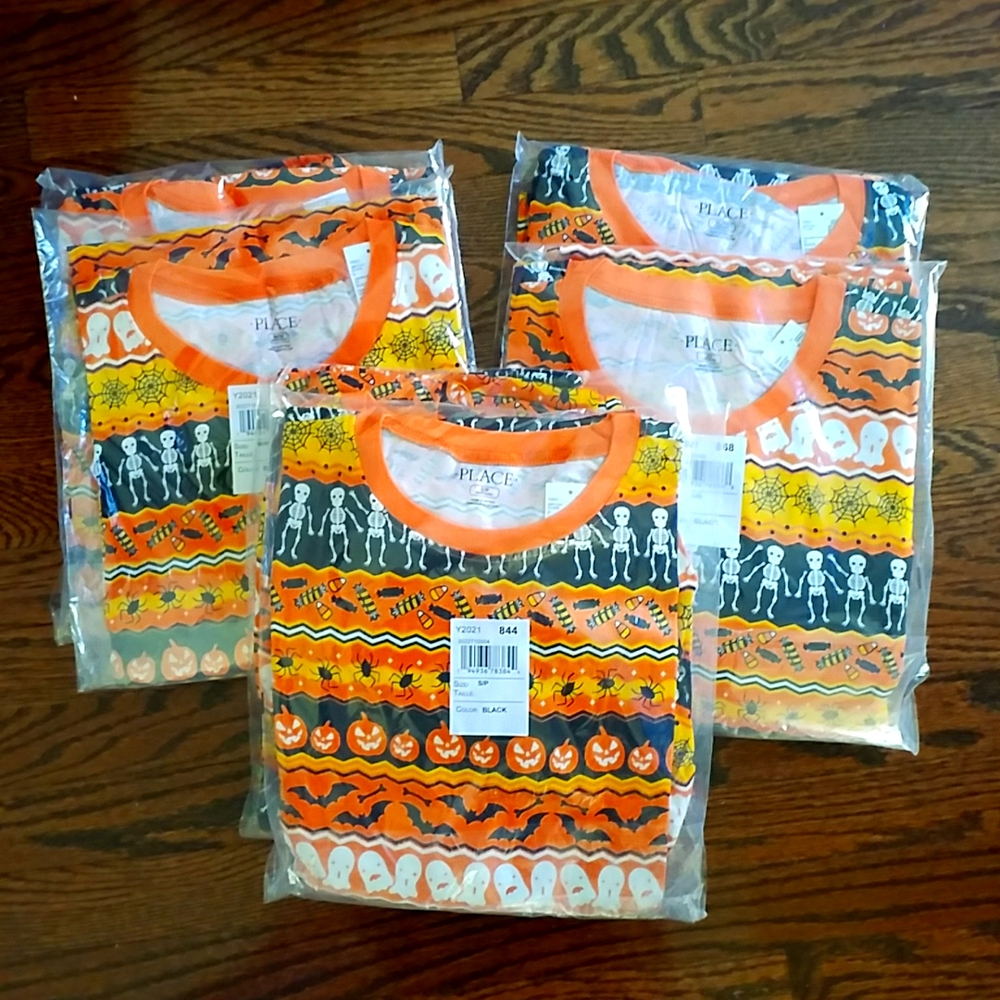 GLOW-IN-THE DARK Halloween Pajamas - Couples Families. Ghosts Bats Skulls Candy